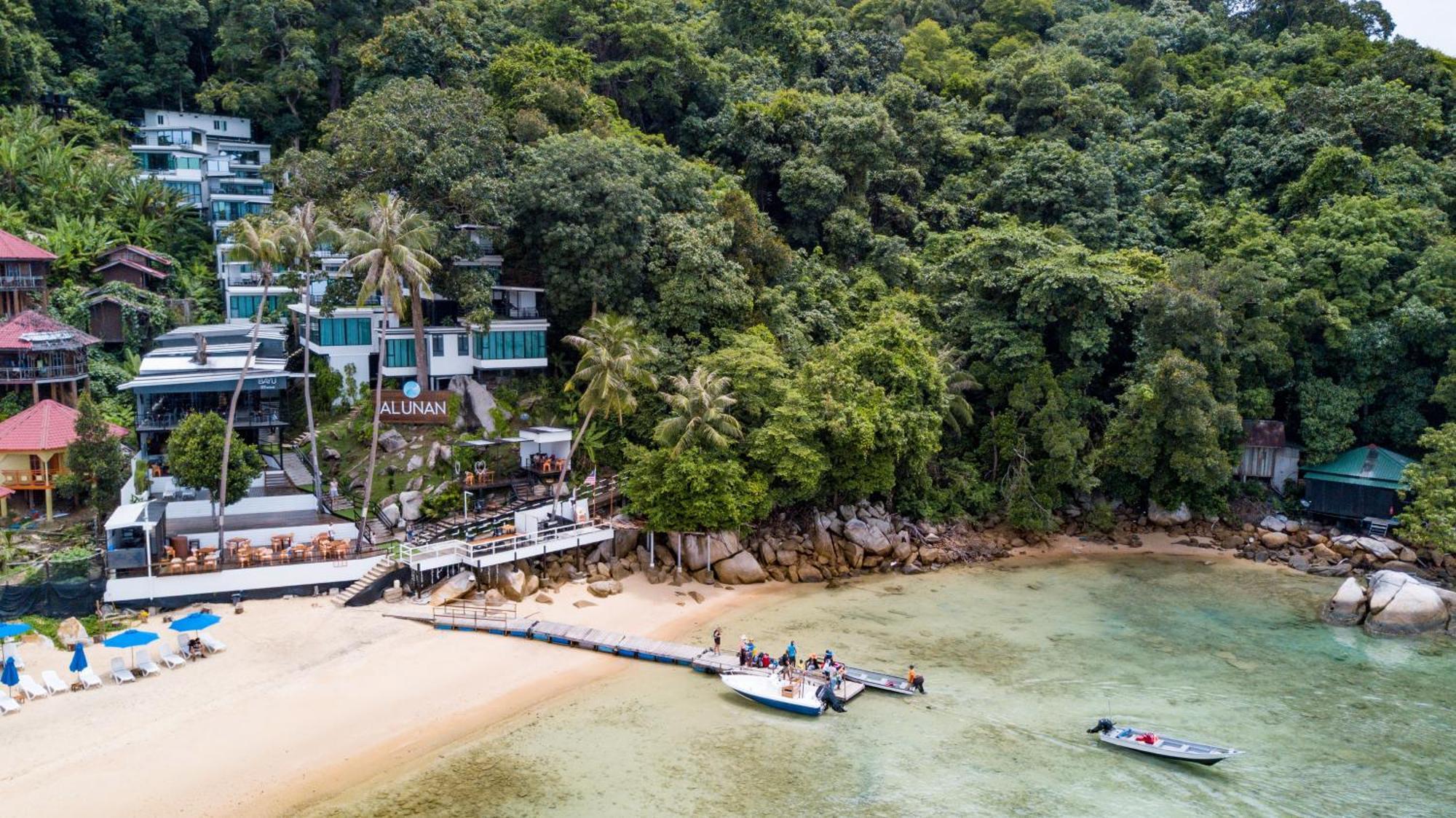 Alunan Resort Kampong Pasir Hantu Luaran gambar